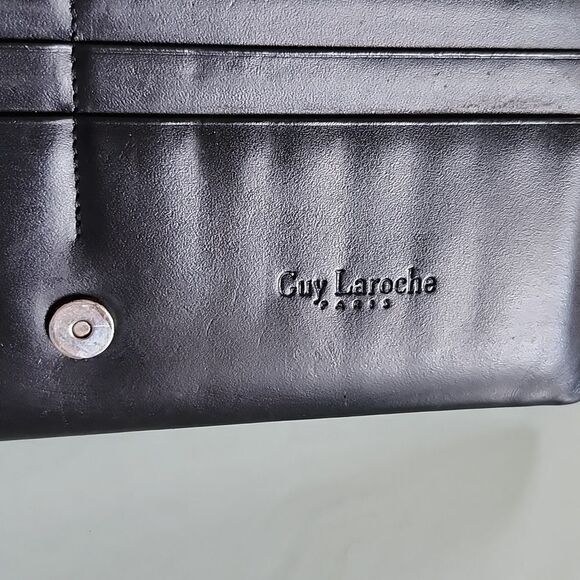 Guy Laroche Leather Wallet - Picture 4 of 8